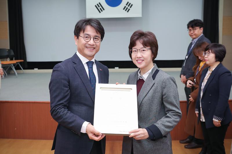 Young-2655.jpg 이미지