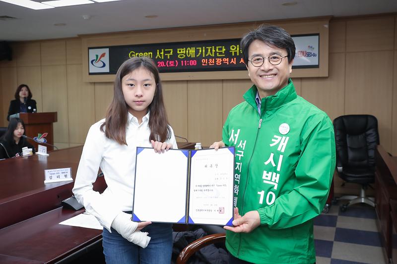 Young-2728.jpg 이미지