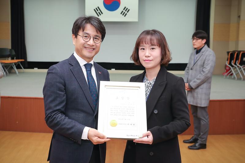 Young-2755.jpg 이미지