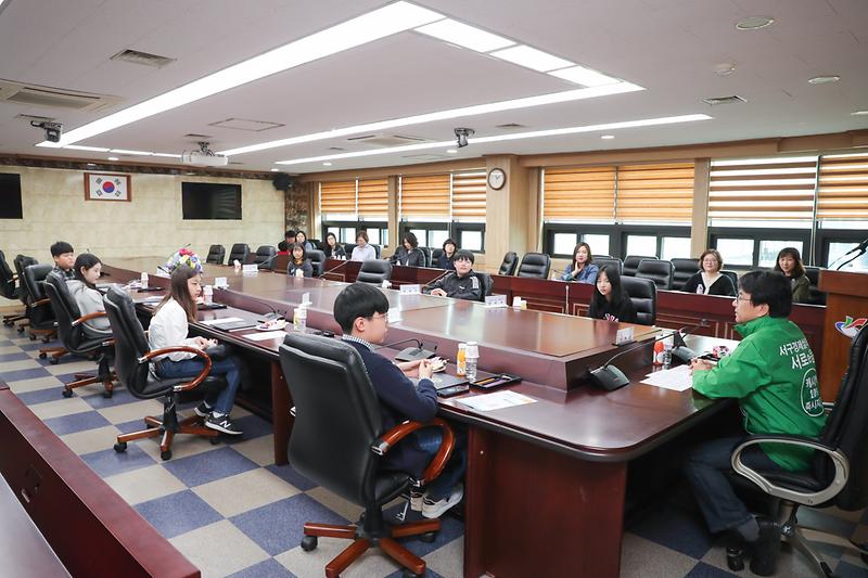 Young-2824.jpg 이미지