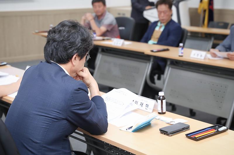 Young-2832.jpg 이미지