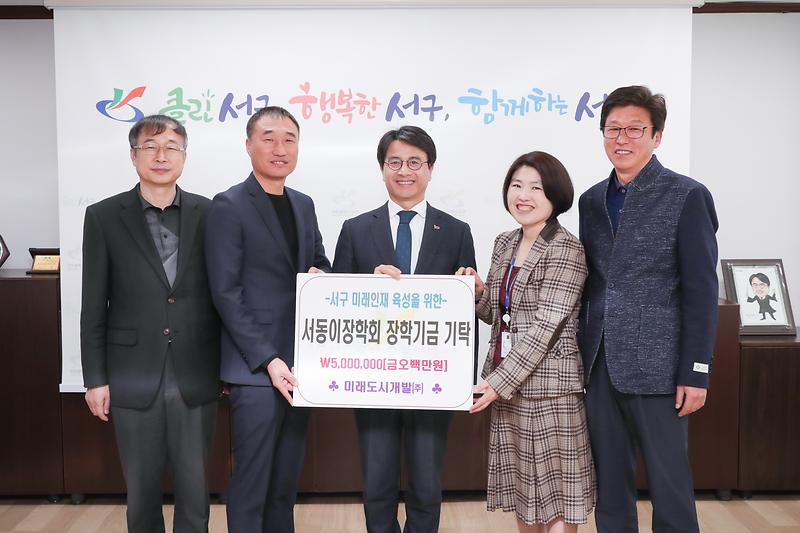 Young-2840.jpg 이미지