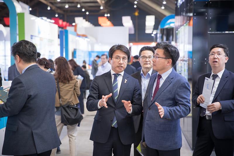 Young-2-12.jpg 이미지