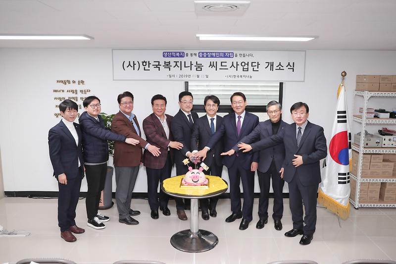 Young-3054.jpg 이미지