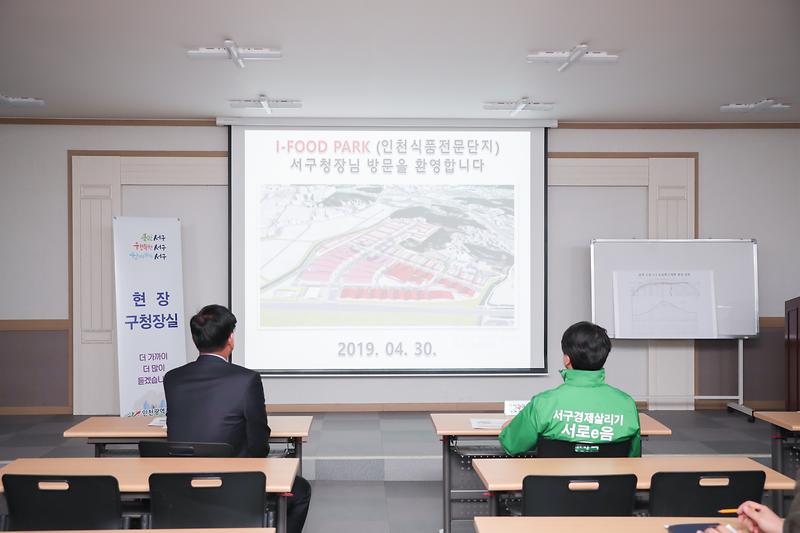 Young-3066.jpg 이미지