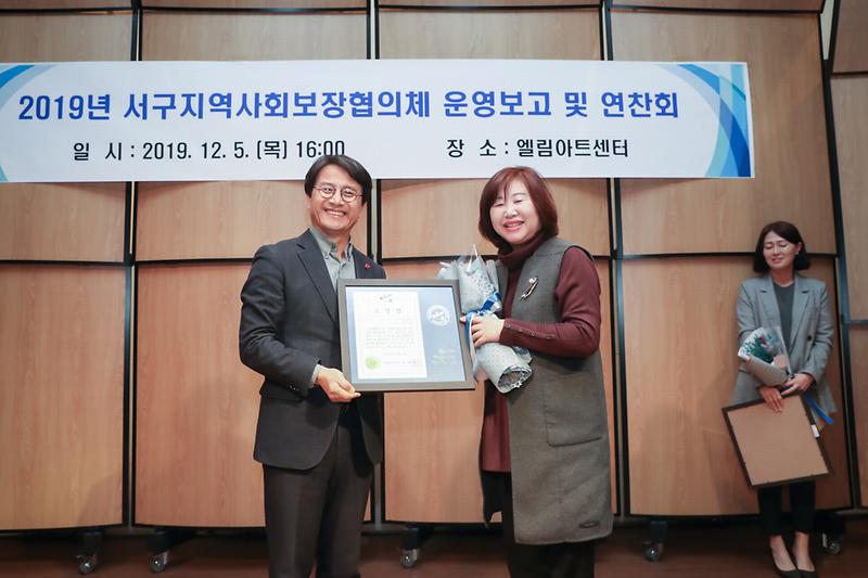 Young-3082.jpg 이미지