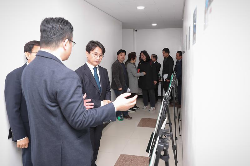 Young-3132.jpg 이미지