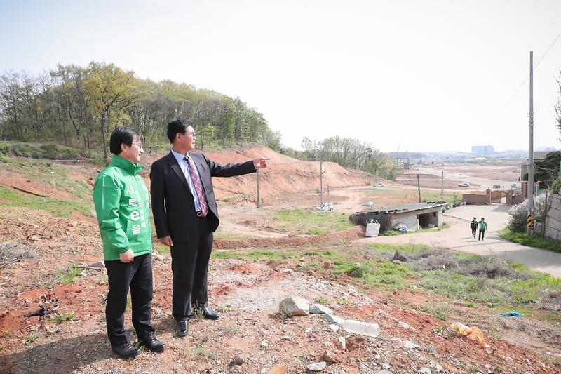 Young-3217.jpg 이미지