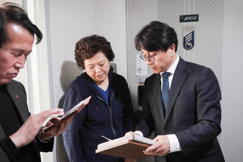 Young-3281.jpg 이미지