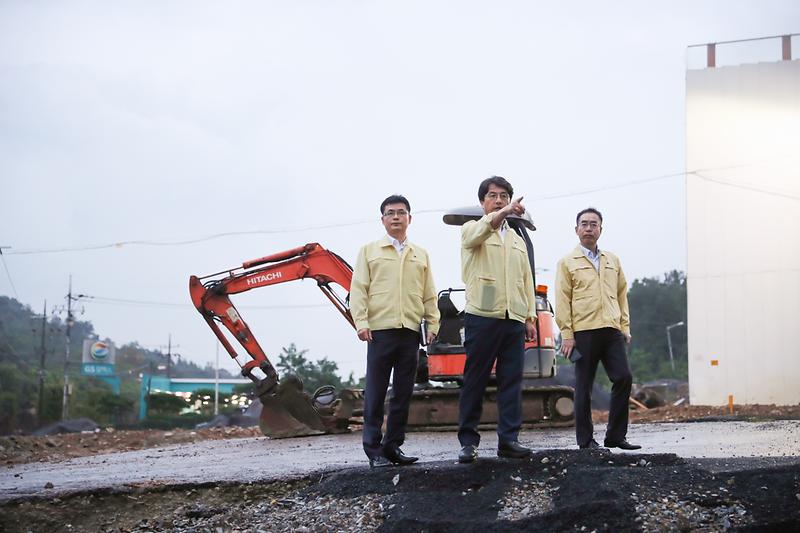 Young-3307.jpg 이미지