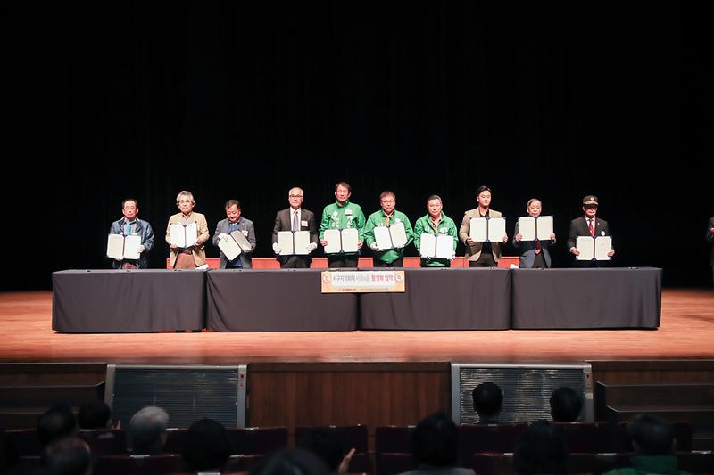 Young-3347.jpg 이미지