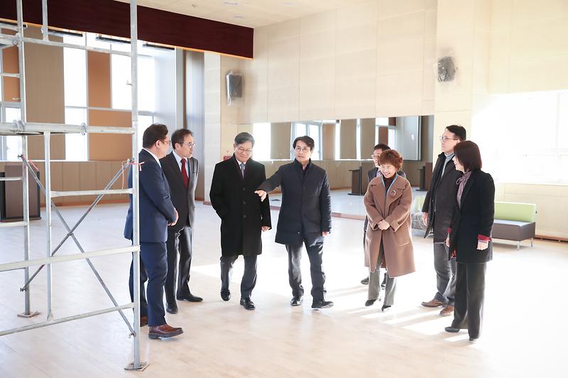 Young-3381.jpg 이미지