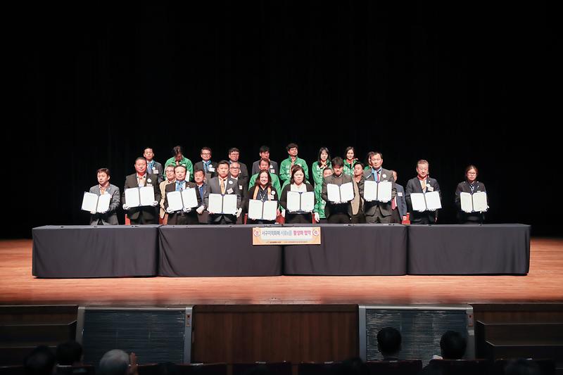 Young-3401.jpg 이미지