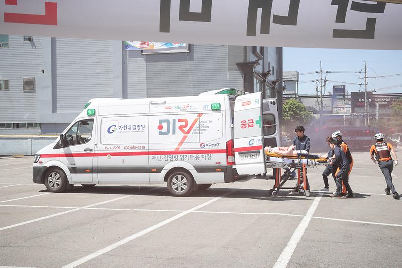 Young-3430.jpg 이미지