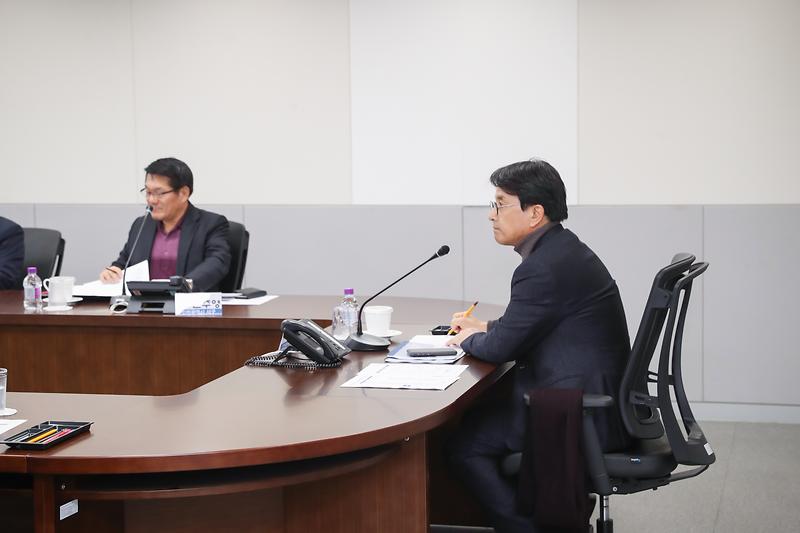 Young-3497.jpg 이미지