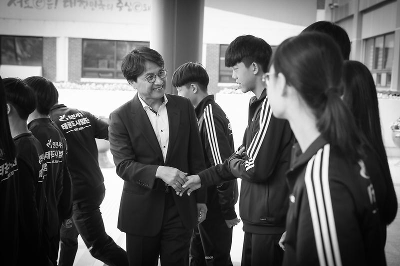 Young-3531.jpg 이미지