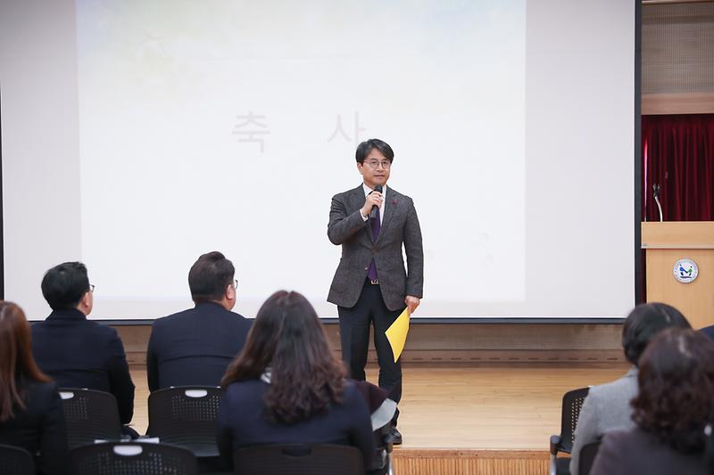 Young-3711.jpg 이미지