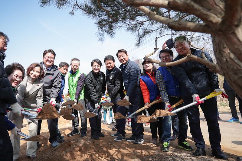 Young-3785.jpg 이미지