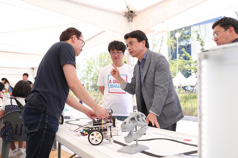 Young-3868.jpg 이미지