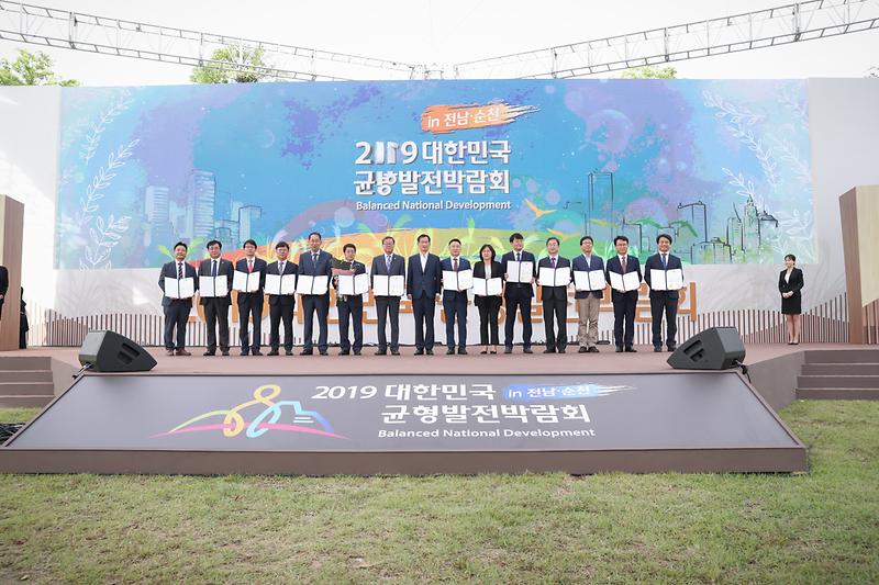 Young-3991-2.jpg 이미지