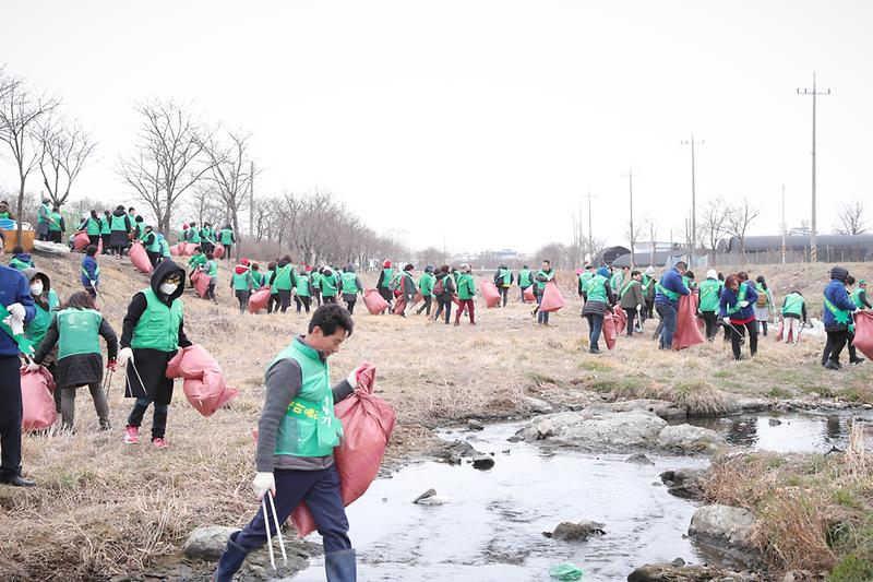 Young-4023.jpg 이미지