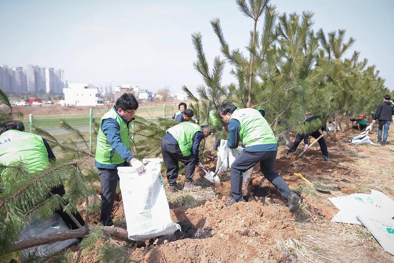 Young-4258.jpg 이미지