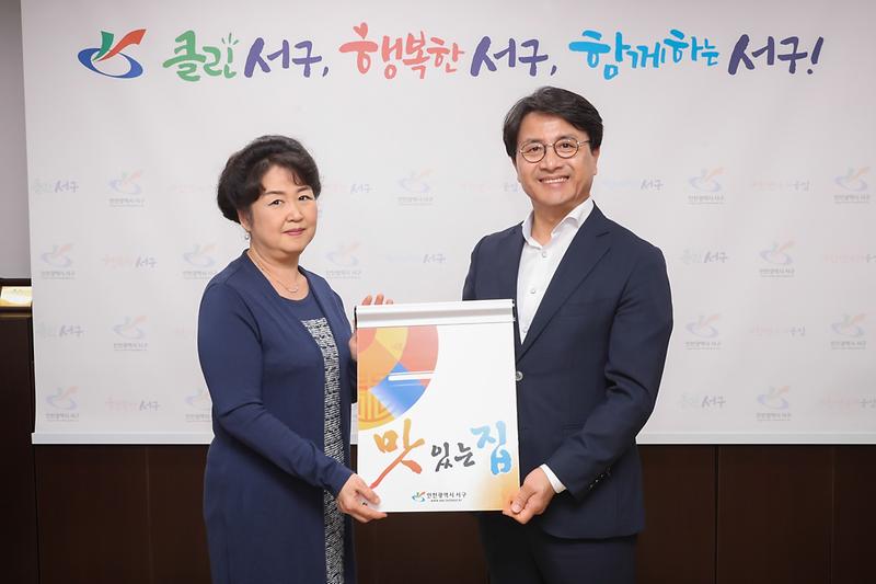 Young-4288.jpg 이미지