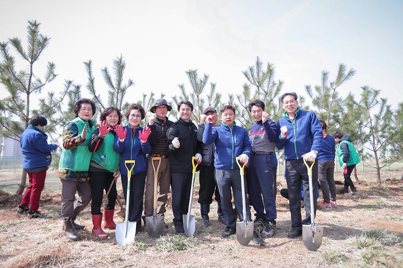 Young-4309.jpg 이미지