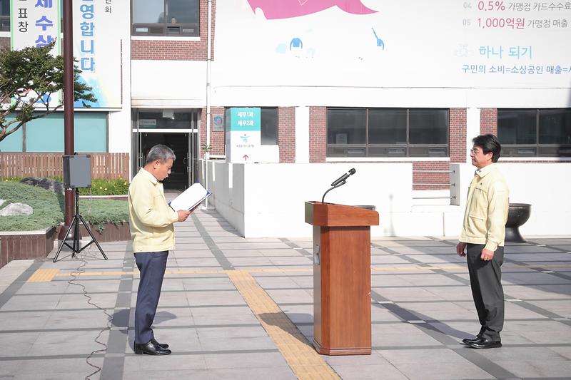 Young-4323.jpg 이미지