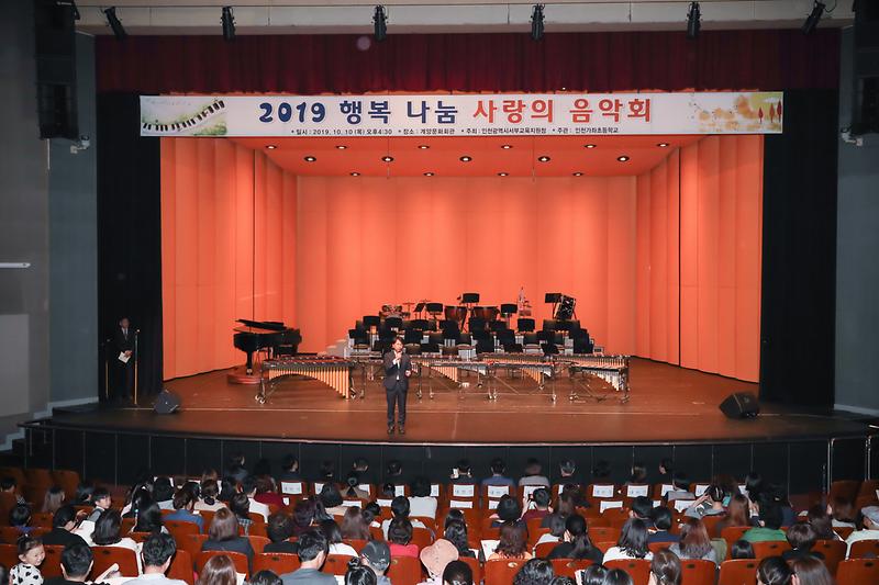 Young-4400.jpg 이미지