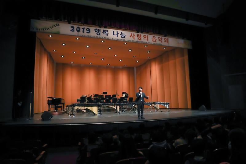 Young-4428.jpg 이미지