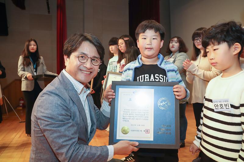 Young-4686.jpg 이미지