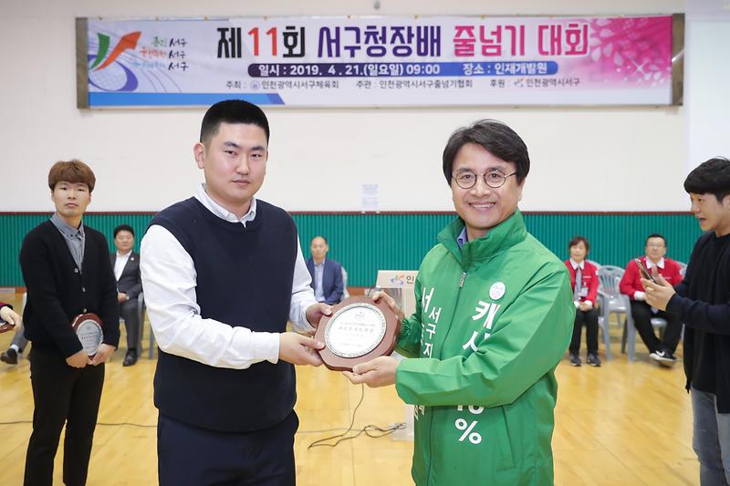 Young-4712.jpg 이미지