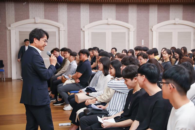 Young-4713-2.jpg 이미지