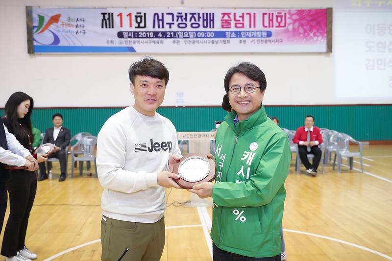 Young-4724.jpg 이미지