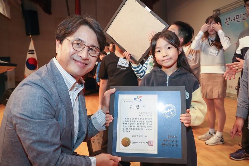 Young-4724.jpg 이미지