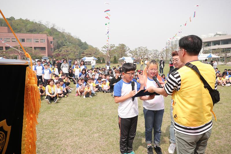 Young-4818.jpg 이미지