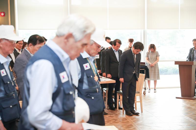 Young-4889.jpg 이미지