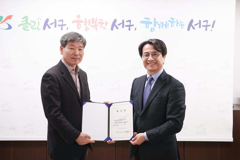 Young-4962.jpg 이미지