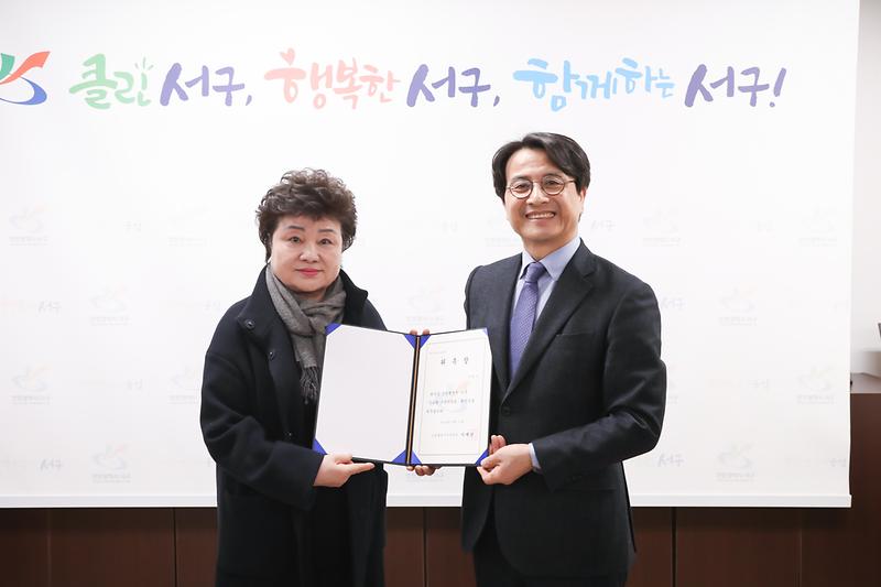 Young-5010.jpg 이미지