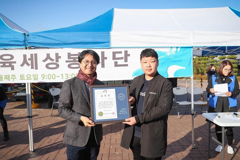 Young-5052.jpg 이미지