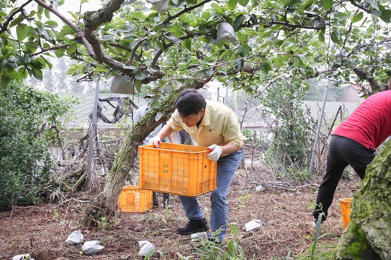 Young-5100.jpg 이미지