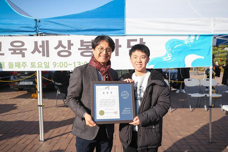 Young-5114.jpg 이미지