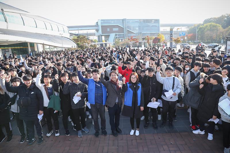 Young-5198.jpg 이미지