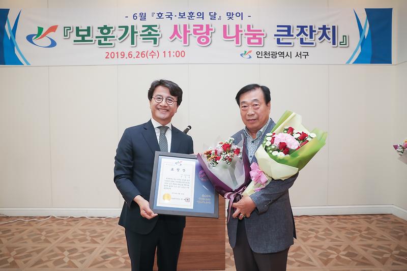 Young-5251.jpg 이미지