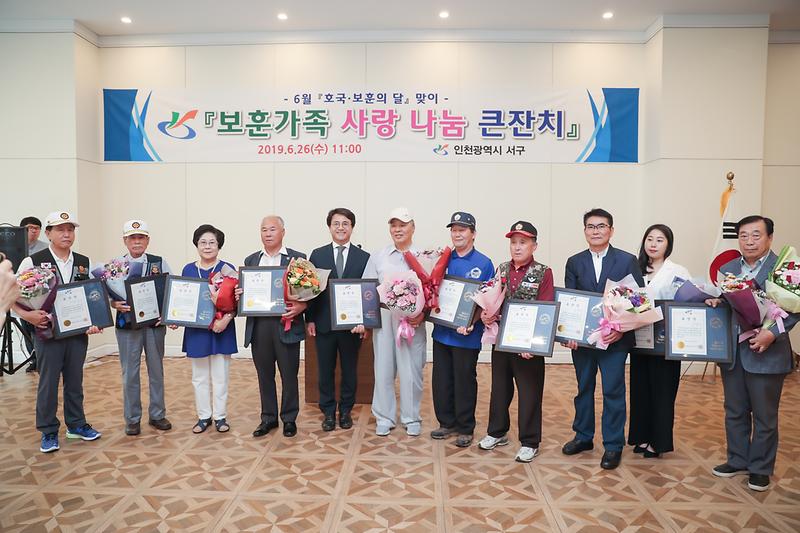 Young-5263.jpg 이미지