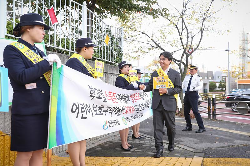 Young-5402.jpg 이미지