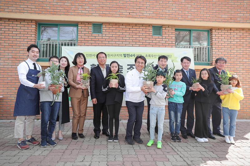 Young-5455.jpg 이미지