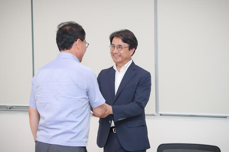 Young-5484.jpg 이미지