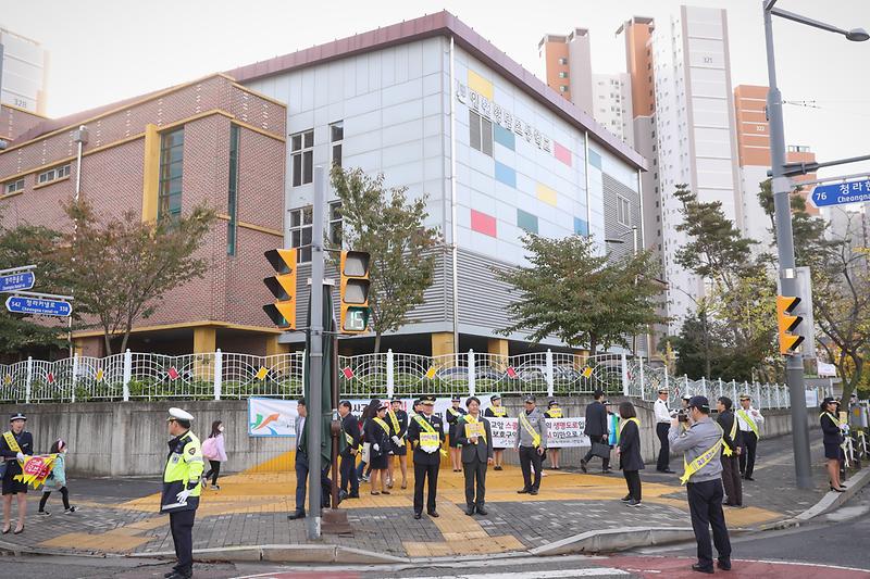 Young-5498.jpg 이미지